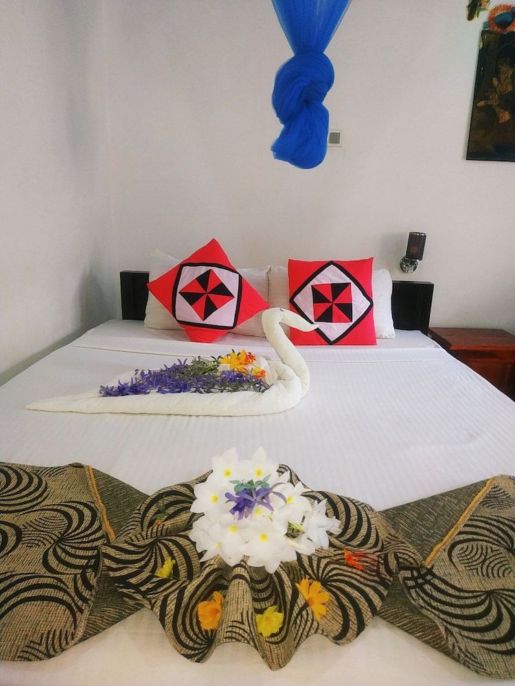 Green Heaven Safari Resort Udawalawa Basic Double Room, Balcony, Garden View 5