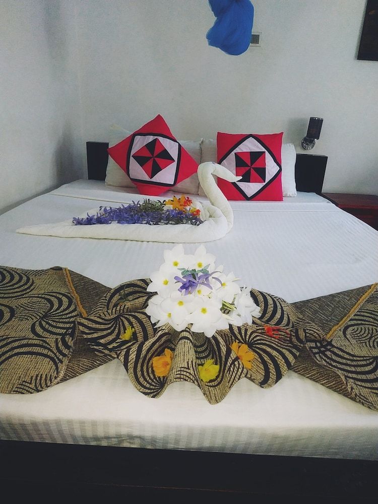 Green Heaven Safari Resort Udawalawa Basic Double Room, Balcony, Garden View 3