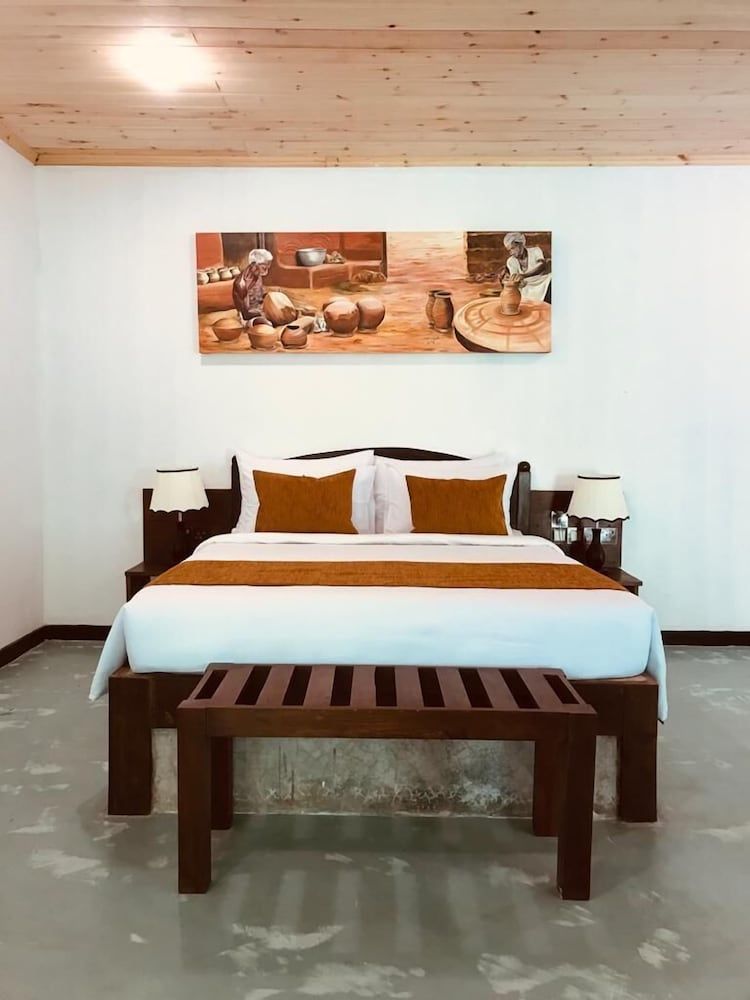 NATURALIZA Deluxe Double Room, Balcony, Garden View 7