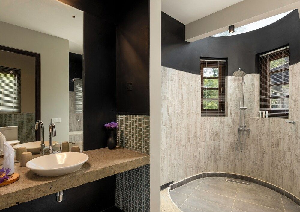 Ayugiri Ayurveda Wellness Resort Suite with Plunge Pool 2