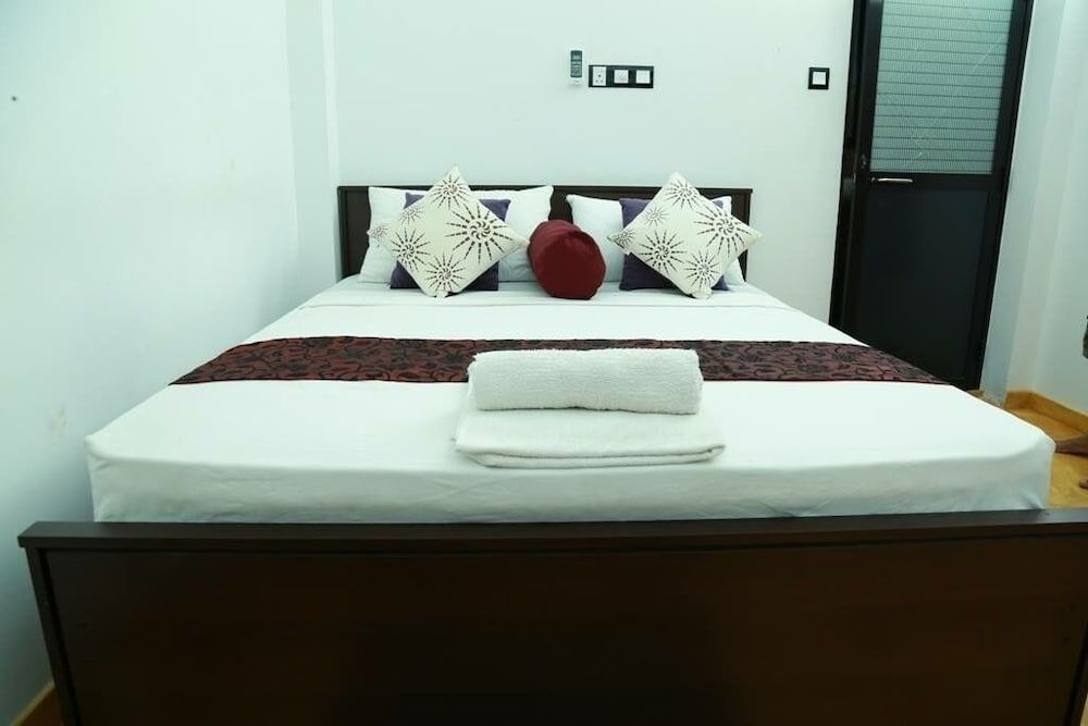 Coco Palm Villa and Cabanas Deluxe Double Room, Balcony, Garden View 6