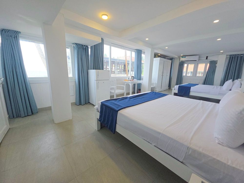 Scarlet White Resort Family Room, Terrace, Sea View 2