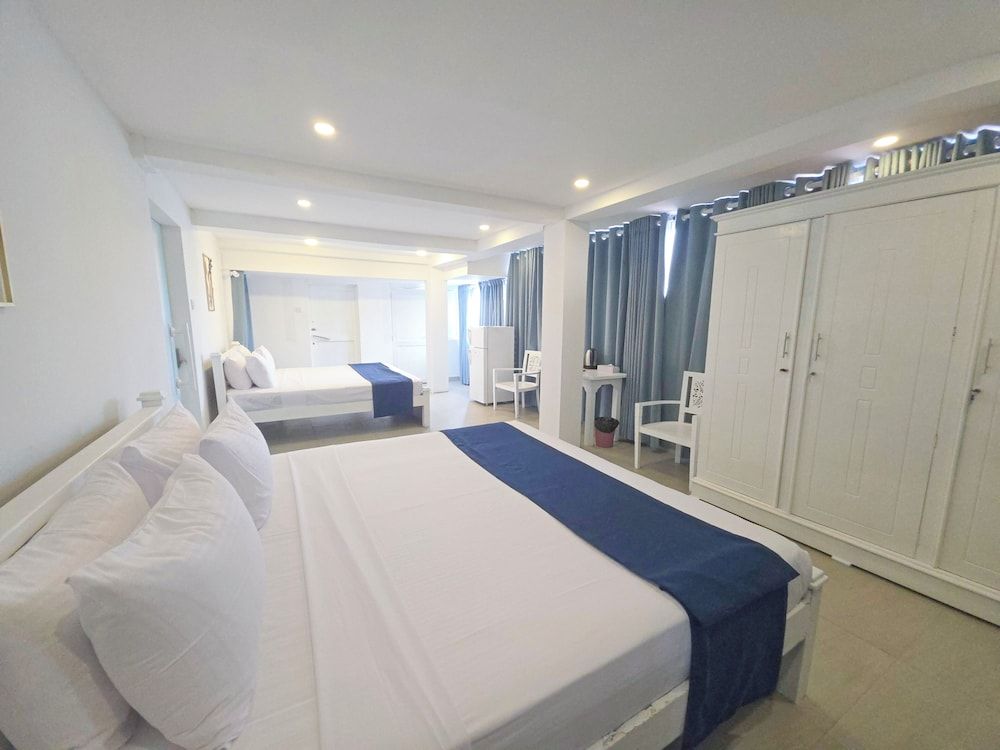 Scarlet White Resort Family Room, Terrace, Sea View 3