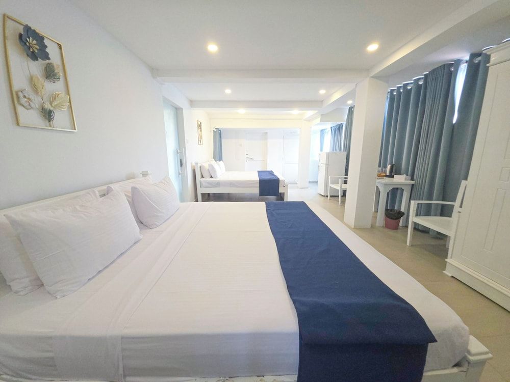 Scarlet White Resort Family Room, Terrace, Sea View