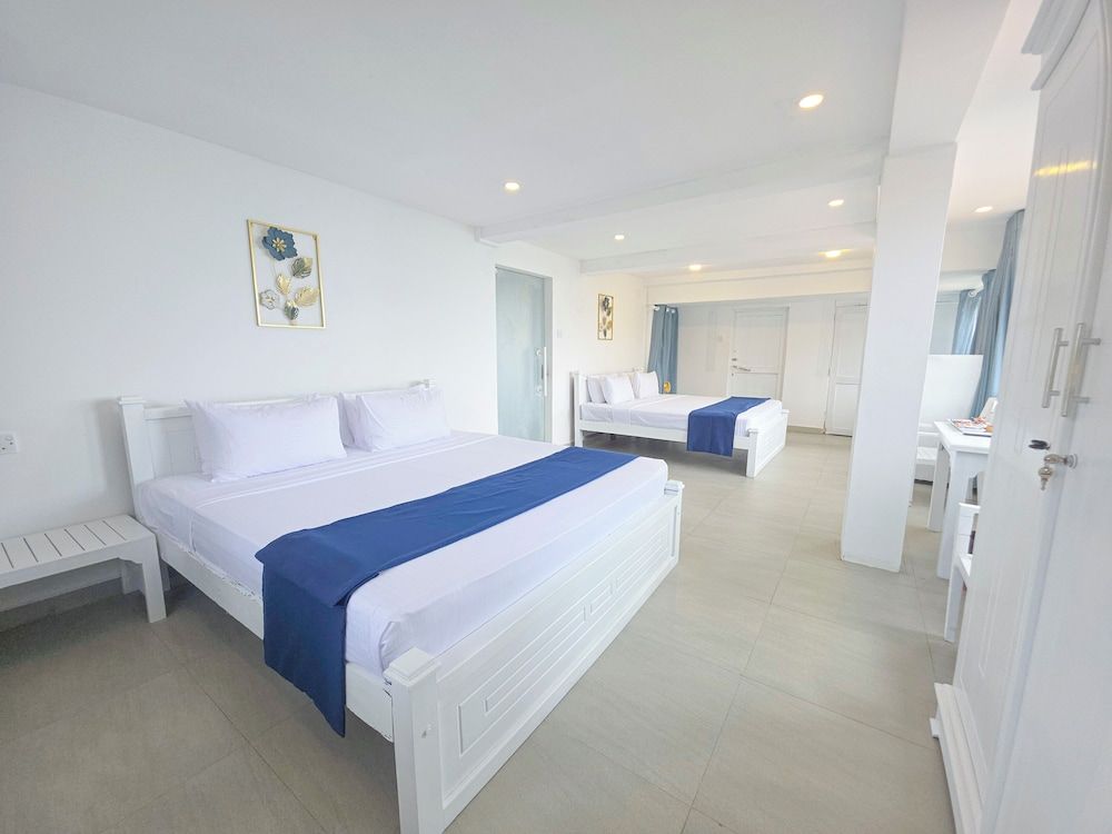 Scarlet White Resort Family Room, Terrace, Sea View 6