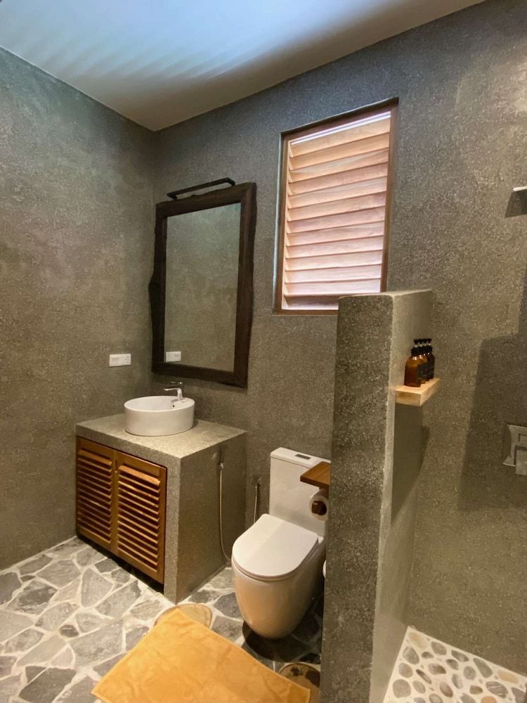 Coast 67 Boutique Hotel Family Suite, Balcony, Ground Floor 4