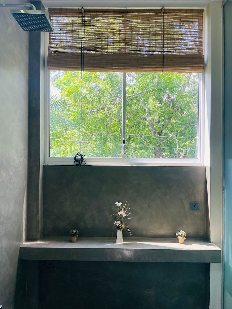 Villa Tambaka Retreat Honeymoon Double Room, Balcony, Garden View 9