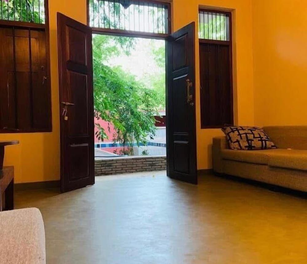 Villa Tambaka Retreat Superior Double Room, Garden View 3