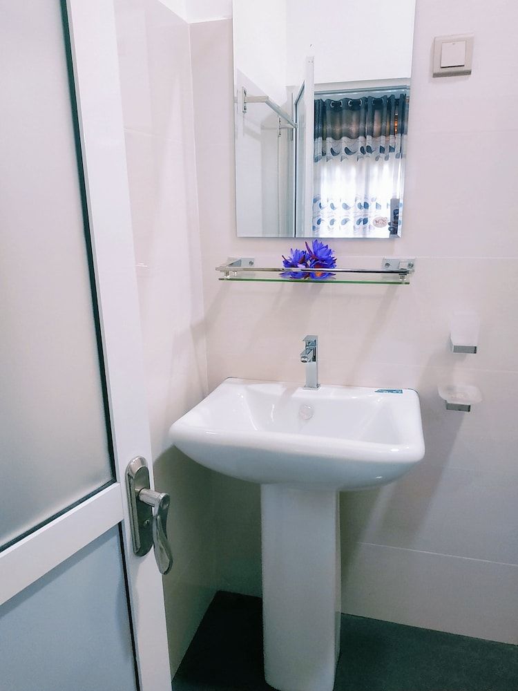 Four Seasons Safari Resort udawalawa Economy Double Room, Balcony, Garden View 8