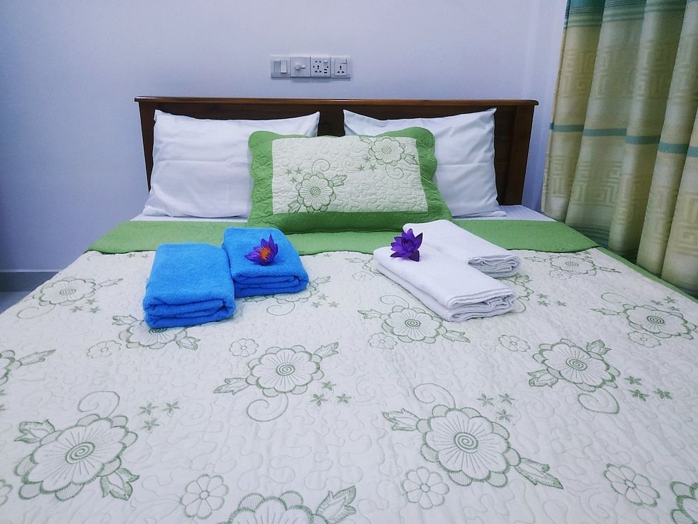 Four Seasons Safari Resort udawalawa Deluxe Double Room, Balcony, Garden View 9