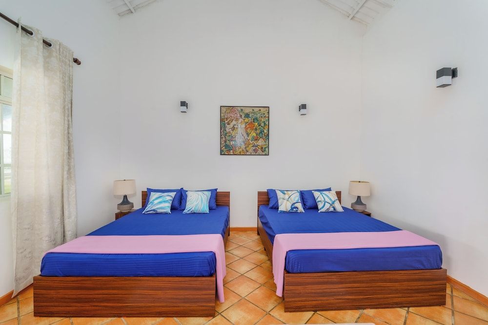 Amy's Haven Quadruple Room, Sea View