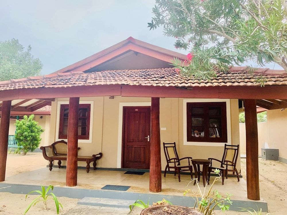 Dinuda Villas Kalpitiya