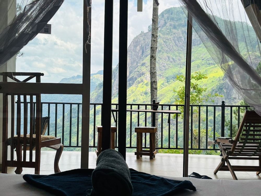 Belmount Ella Superior Triple Room, Balcony, Mountain View 10