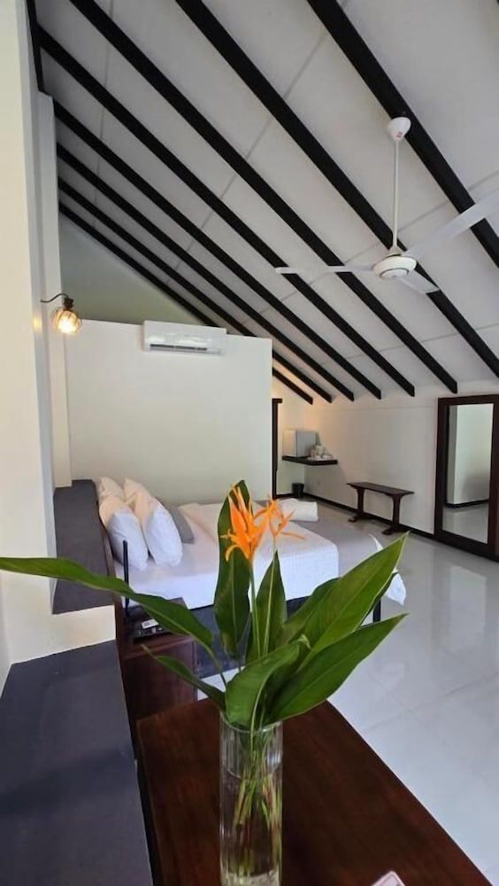 Nildiya Cottages Deluxe Double or Twin Room, Non Smoking, Hill View 2