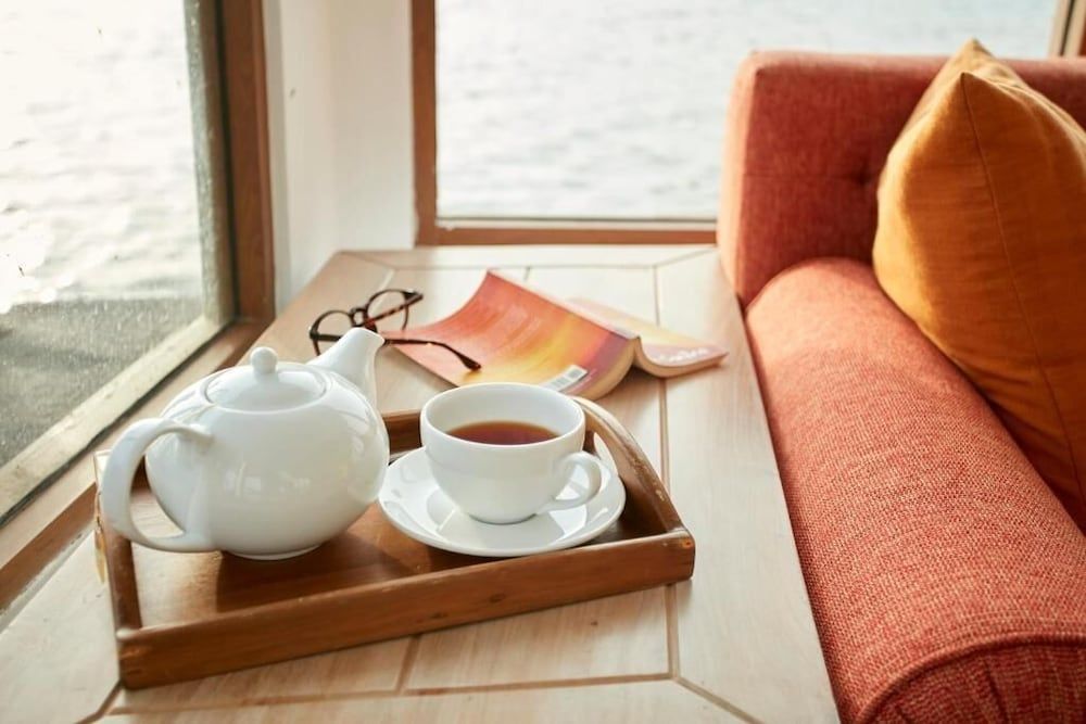 Houseboats By DAE Colombo Cabin, Lake View 7