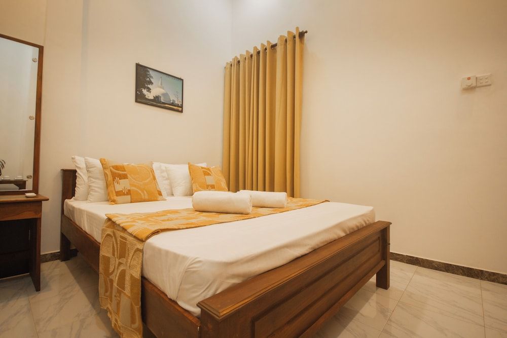 Hotel Silver Horse Dambulla Deluxe Double Room, 1 Queen Bed 2