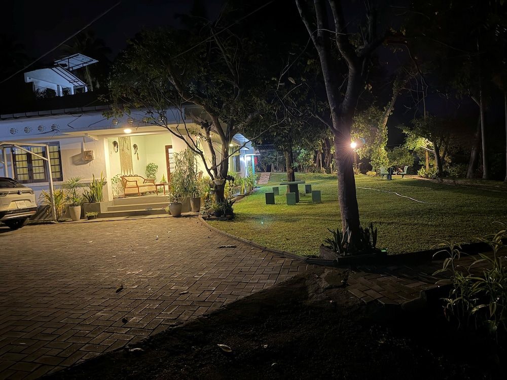 Thomasz Lodge