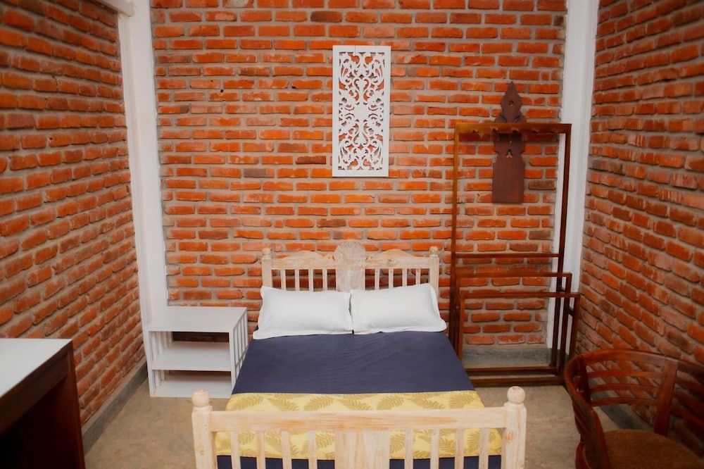 Sky 14 Safari Resort