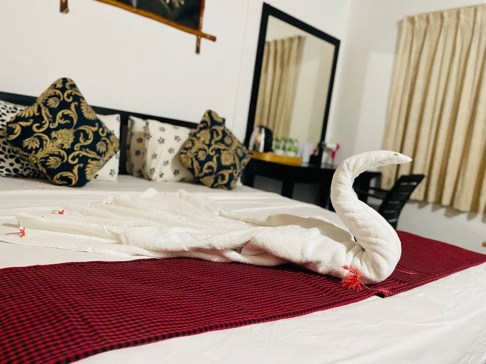 Udawalawe Safari VIllage By Plateeno Superior Double Room, Garden View 3