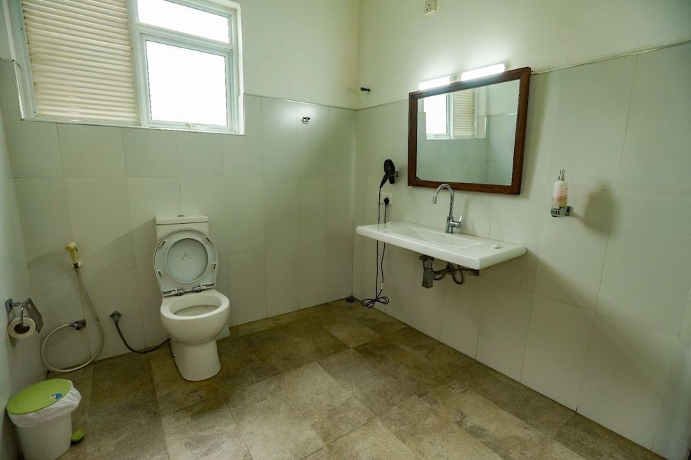 Villa Victoria Edge Deluxe Villa, River View 17