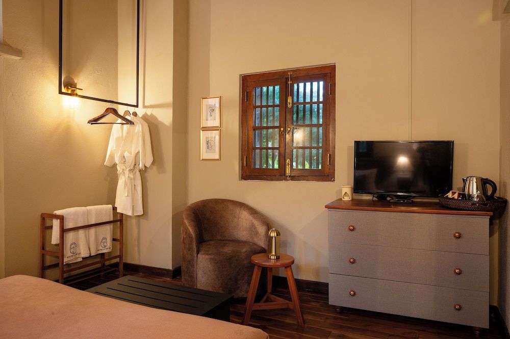 Tathya Hills - Luxe Garden Retreat Lovers Leap - Deluxe Queen Room 5