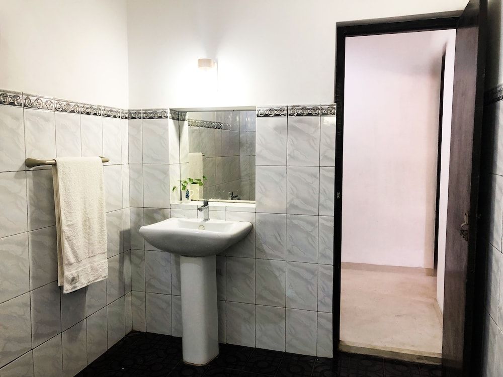 Hotel Happy Vibes Comfort Double Room 4