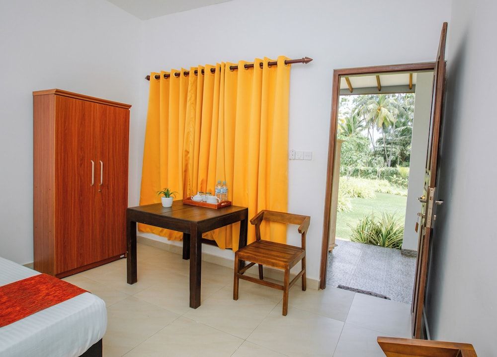 Deluxe Double Room, Garden View