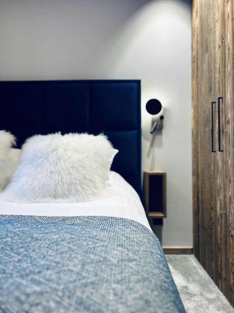 Premium Apartment