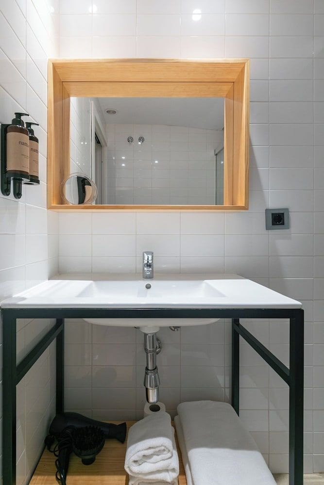 Holiday Rentals Tempa Museo Standard Apartment, 2 Bedrooms 5