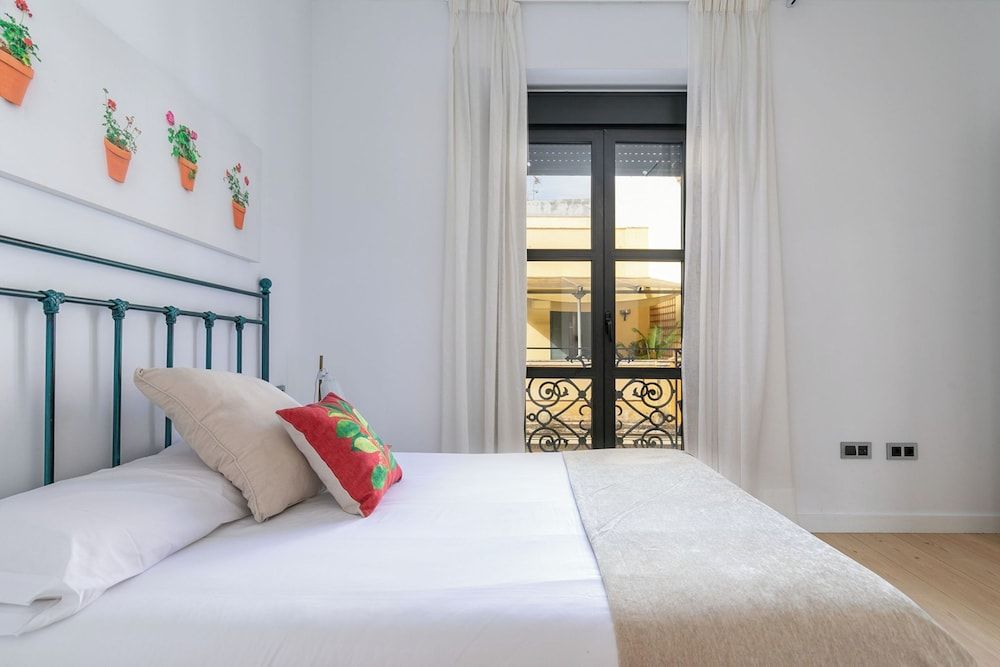 Standard Duplex, 4 Bedrooms, Terrace