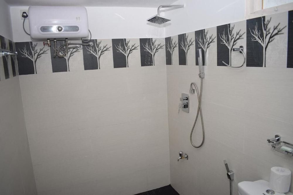 Velvet Paradise Deluxe Double or Twin Room, Garden View 7