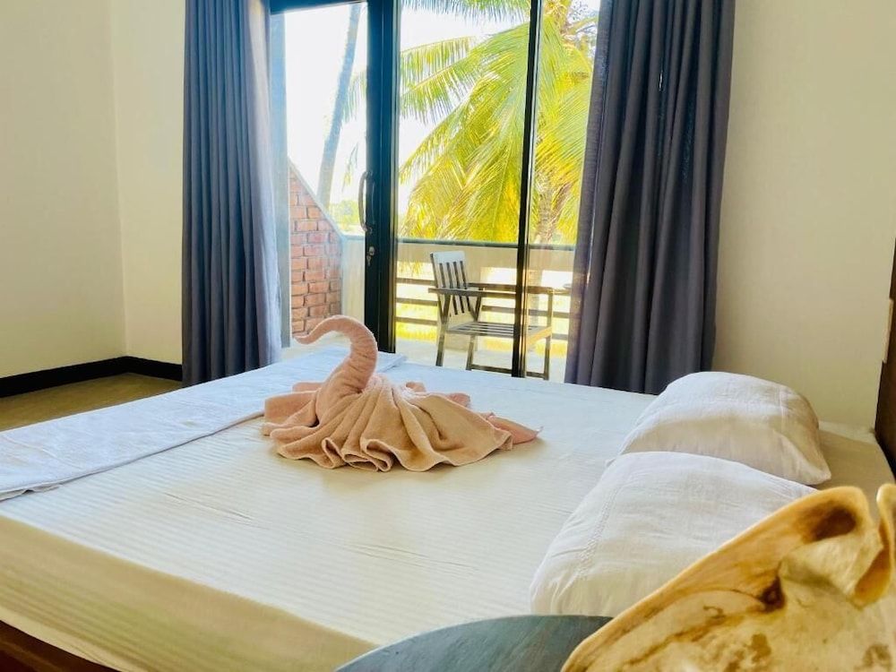 Tranquil Sanctuary Yala Deluxe Double Room, Garden View, Ground Floor 3