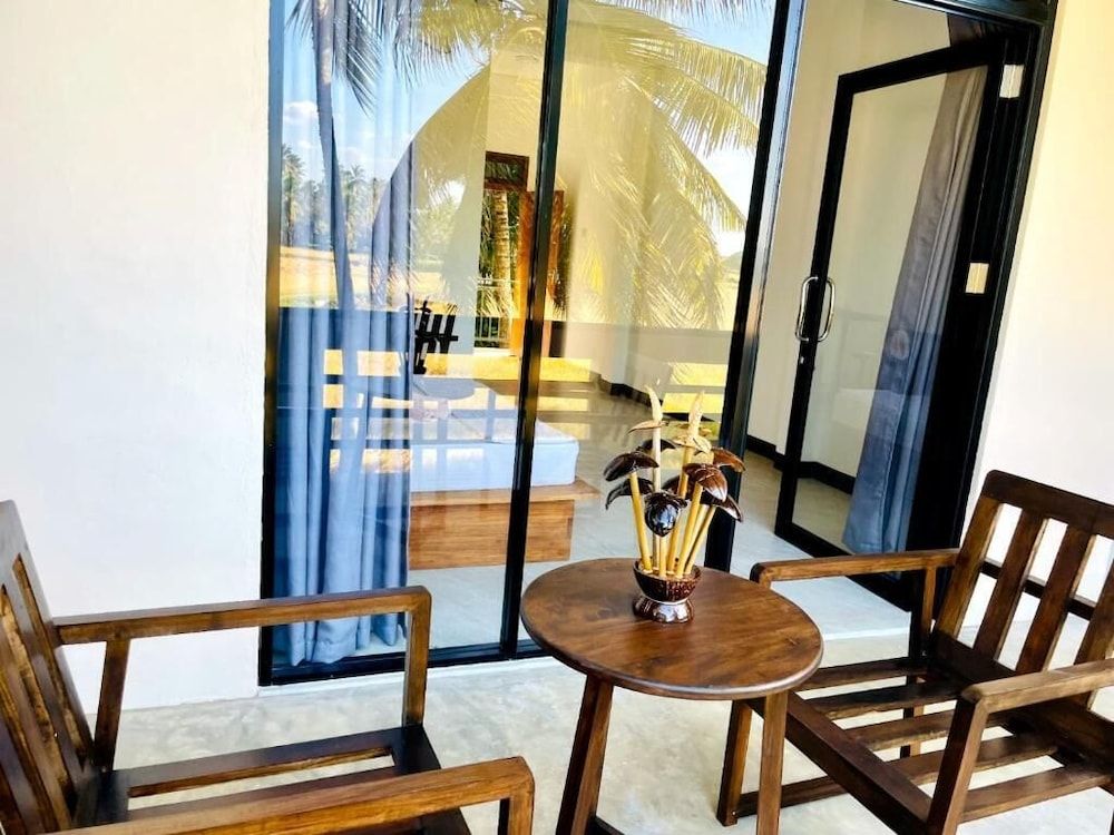Tranquil Sanctuary Yala Deluxe Double Room, Balcony 18