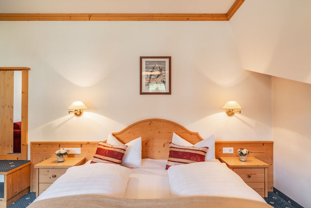 Hotel Erna Triple Room, Mountain View 2