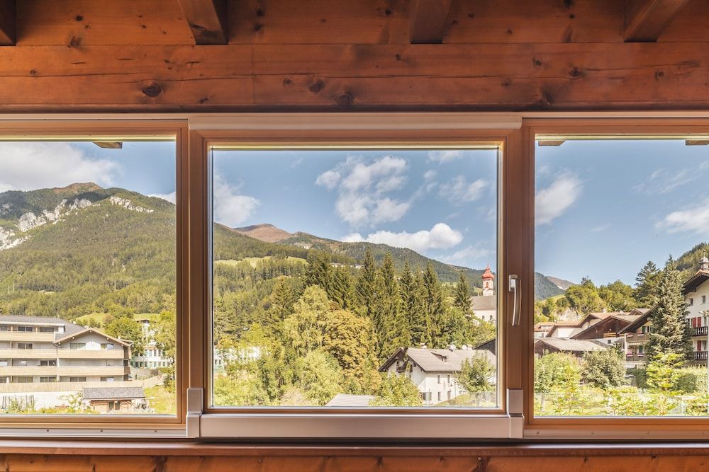 Hotel Erna Triple Room, Mountain View 4