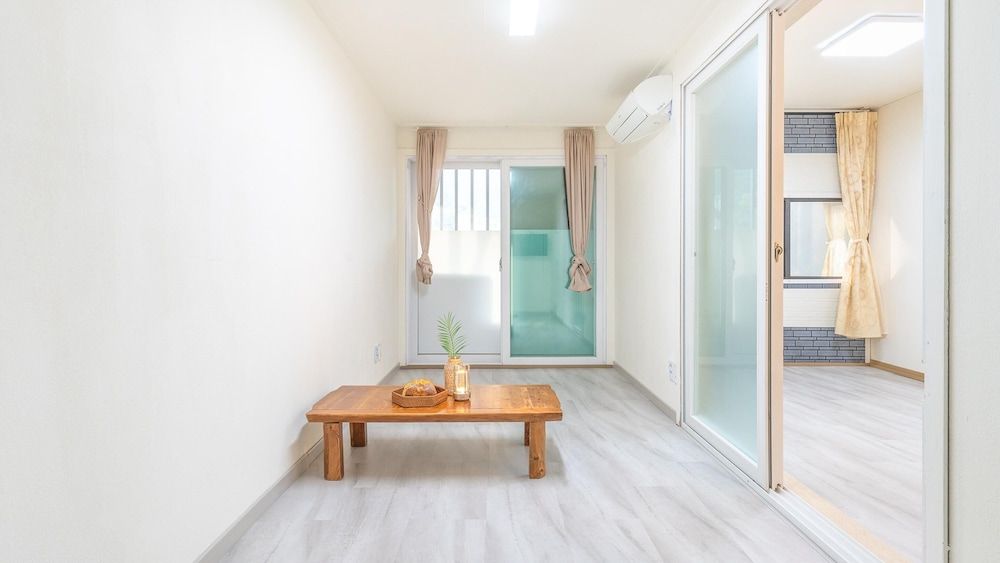 Gapyeong Solati Pension Basic Room, 3 Bedrooms (Sky Room) 7