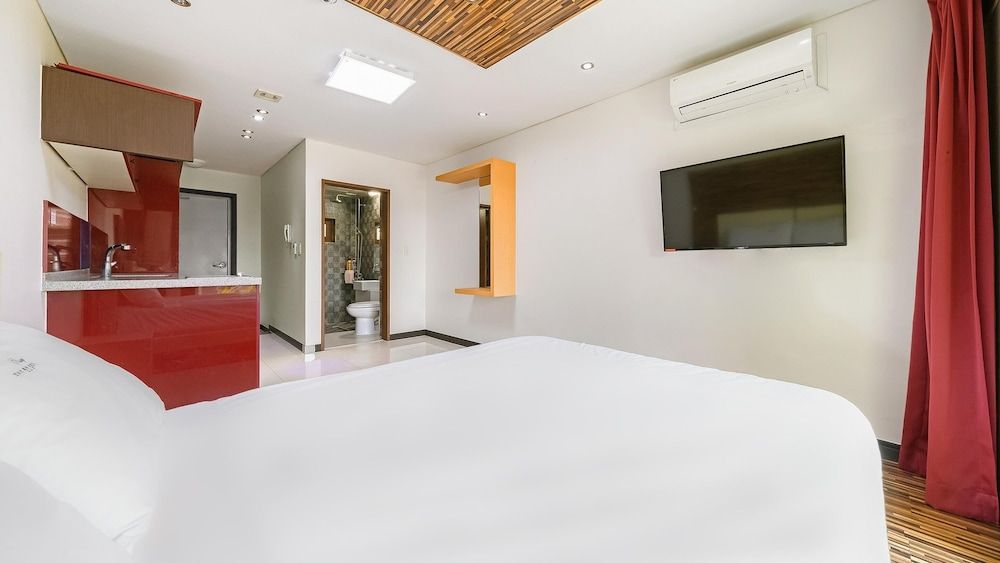 Geojedo Pilos Ocean View Pension Basic Room, 1 Bedroom (Room 503) 2