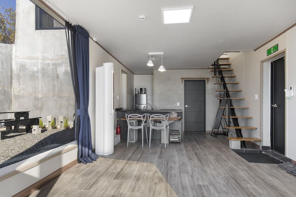 Namhae Butkokgiljinaseo Deluxe Room - Room 101, Room 102 randomly assigned (spa bath available once a day) 26