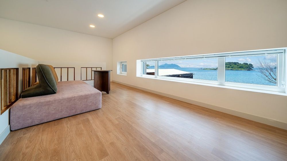 Changwon 055 Poolvilla Basic Room, 2 Bedrooms (101) 3