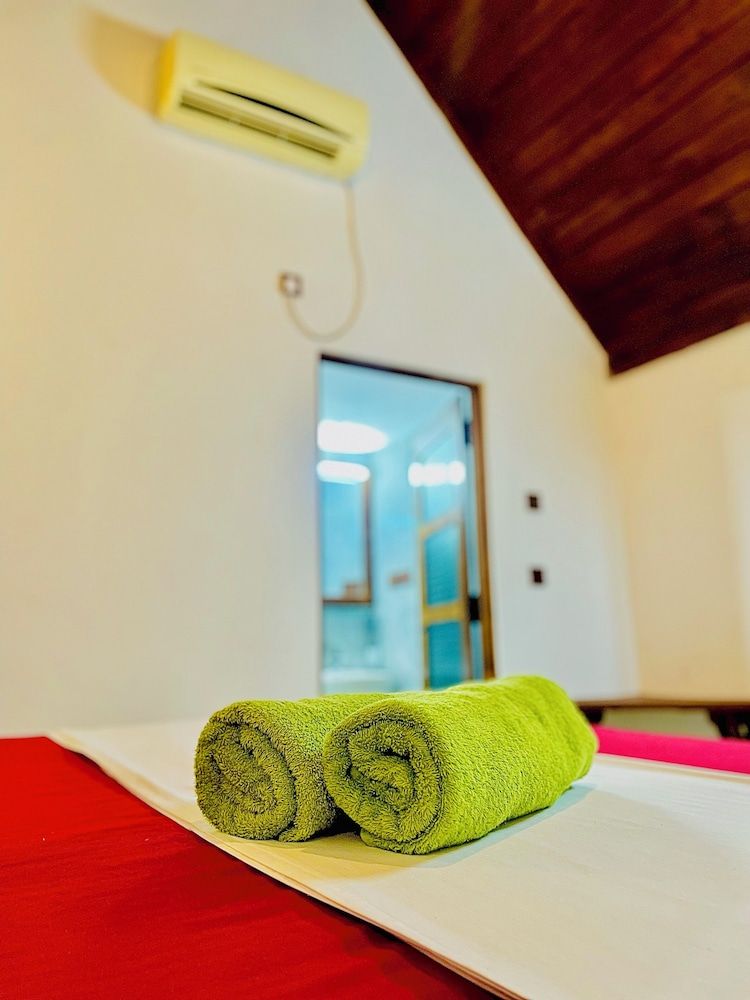 Maika safari Standard Twin Room, 1 Bedroom 7