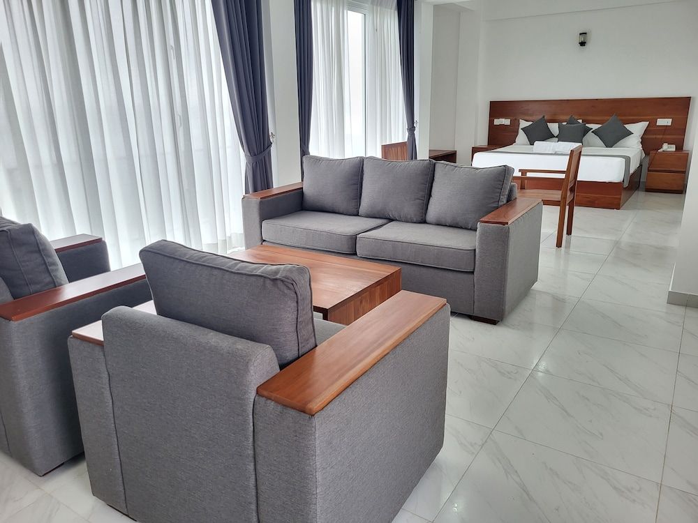 Canela Resort Kabalana