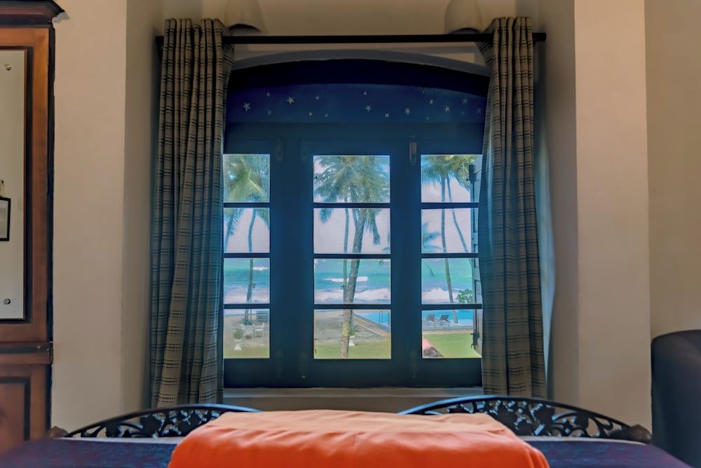 Classic Standard Room - 102 - Beach View