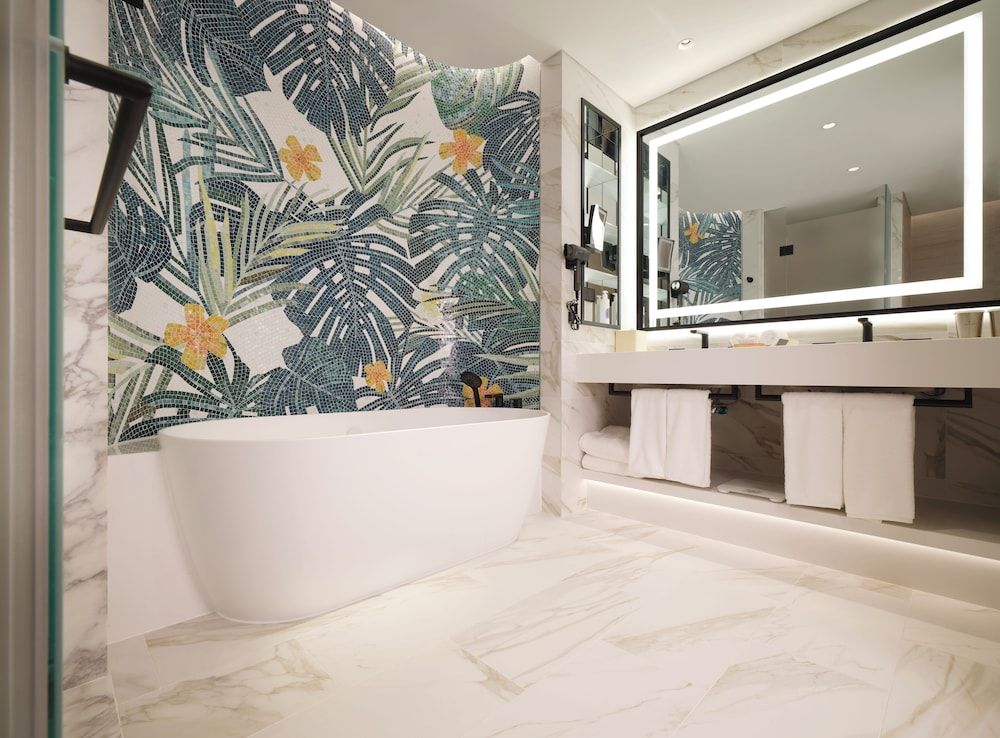 INSPIRE Entertainment Resort Forest Tower Deluxe King 3