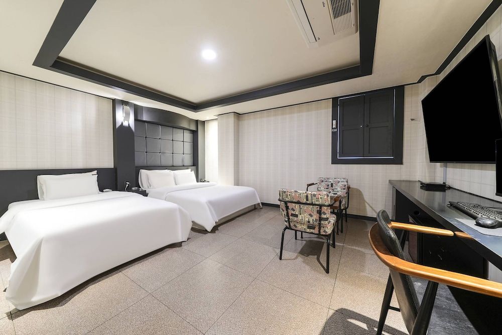 Hotel Carlton Incheon Airport Juan Premium Twin Room