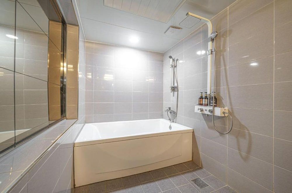 Hotel Carlton Incheon Airport Juan Premium Twin Room 3