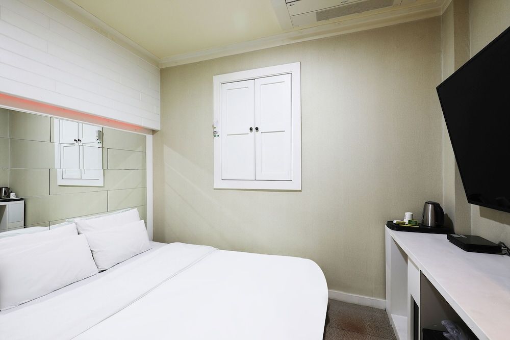 Hotel Carlton Incheon Airport Juan Standard Double Room