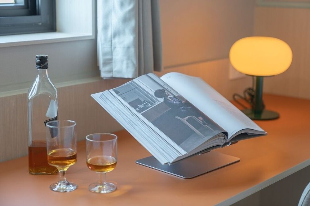 Workers Hotel Ansan by Aank Music Deluxe 6