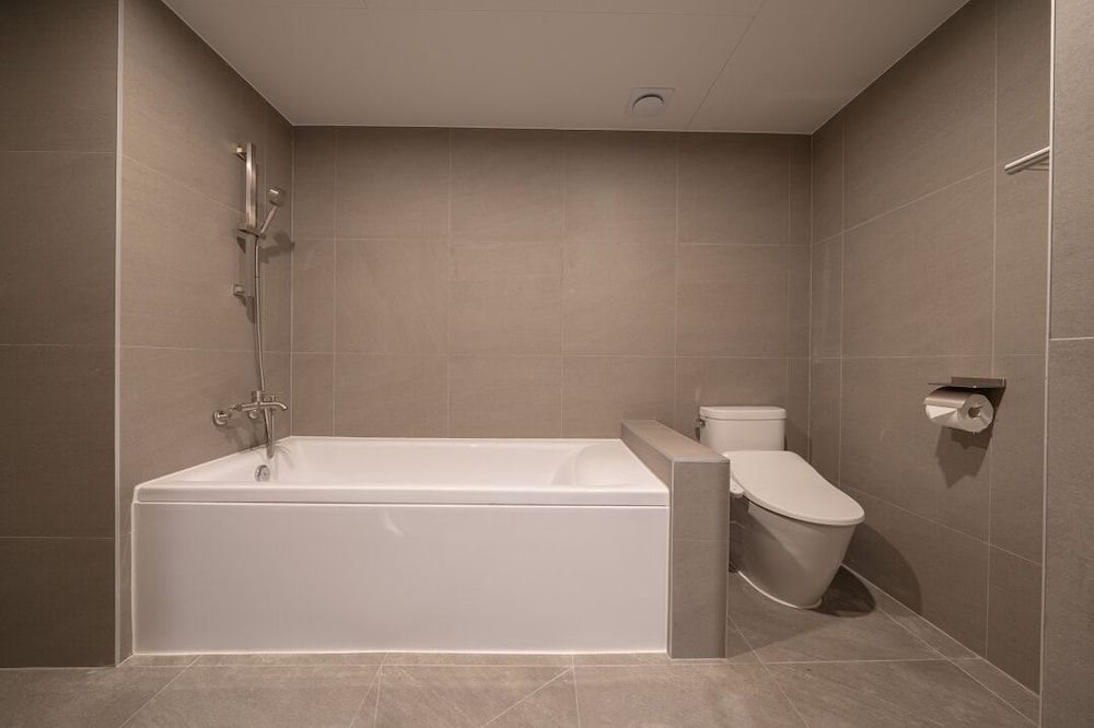 Workers Hotel Ansan by Aank Standard Twin 18