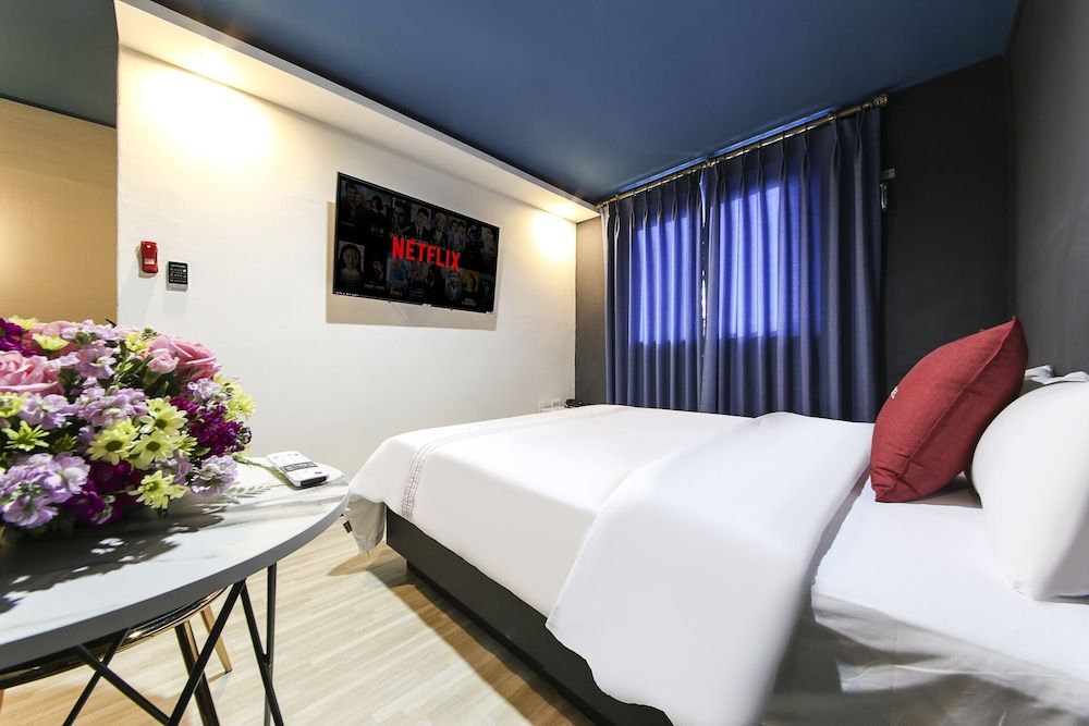 Hotel Cozy Premium Double Room 3