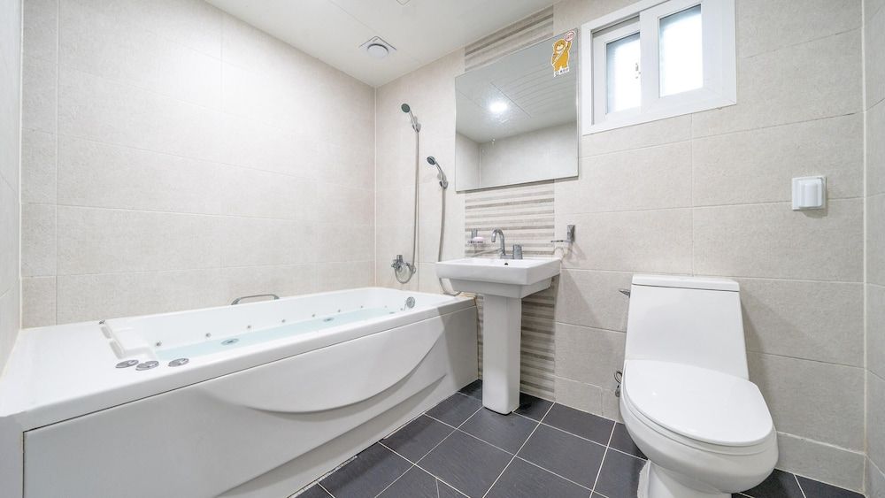 Hongcheon Stone Brown Pension Basic Room, 1 Bedroom (Cube 2) 4